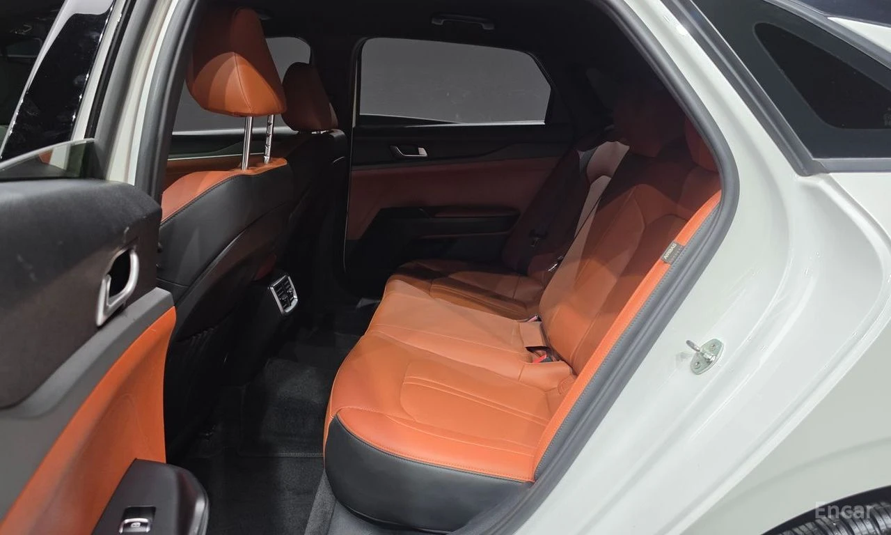 Kia K5 2.0* PRESTIGE* ПОДГРЕВ* ОБДУХВАНЕ* КАМЕРА* КЕЙЛЕС*, снимка 15 - Автомобили и джипове - 54919640