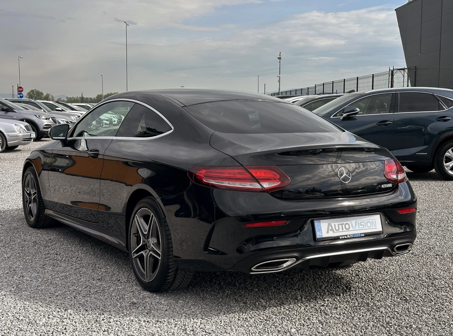 Mercedes-Benz C 180 Face AMG Line 9G КОЖА ПОДГРЕВ КАМЕРА АСИСТЕНТИ, снимка 4 - Автомобили и джипове - 55248725