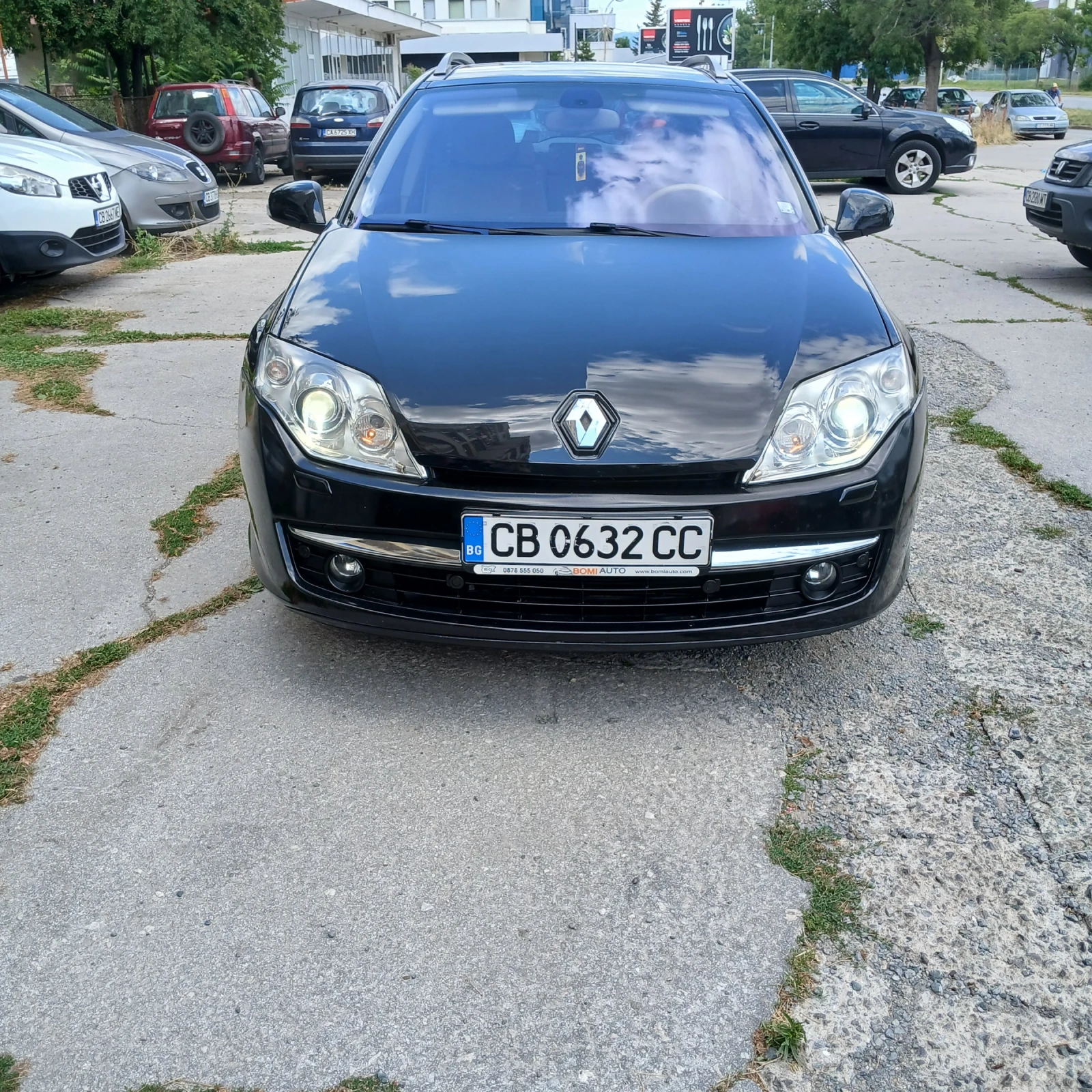 Renault Laguna АВТОМАТИК - ИНИЦИАЛЕ , снимка 8 - Автомобили и джипове - 55661078