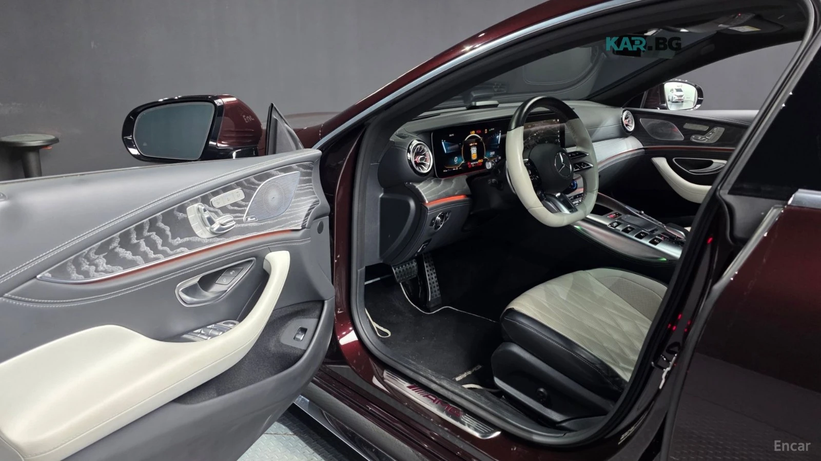 Mercedes-Benz AMG GT 43* 4MATIC* DISTRONIC* 360* КАМЕРА* ОБДУХ* HUD* , снимка 9 - Автомобили и джипове - 55707726
