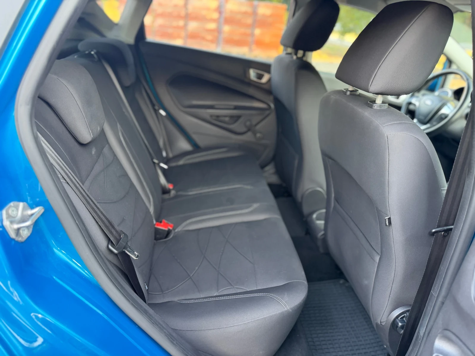 Ford Fiesta, снимка 8 - Автомобили и джипове - 55841507