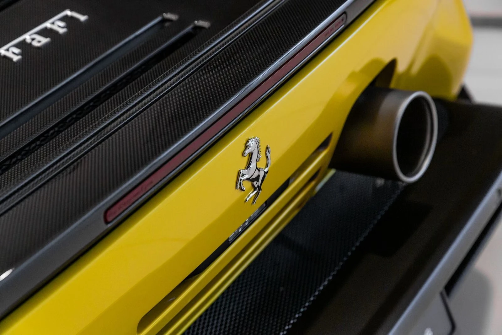 Ferrari Testarossa 849/CARBON/VENT/360/ACC/FORGED/LED/TITAN/ | Mobile.bg � ����������� 7