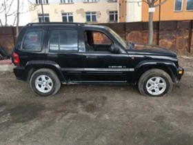 Jeep Cherokee 3.7i V6 НА ЧАСТИ, снимка 4