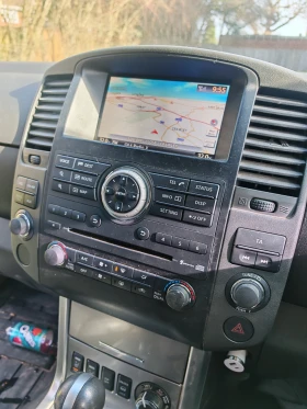Nissan Navara 2.5 dci automatic , снимка 4