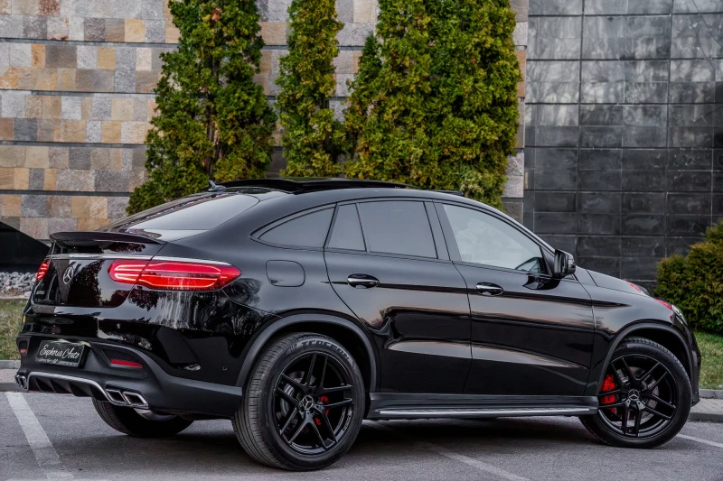 Mercedes-Benz GLE 450 AMG 4MATIC* BLACK SERIES* 360CAM* PANO* 3XTV* AMG SOUN, снимка 5 - Автомобили и джипове - 49456892