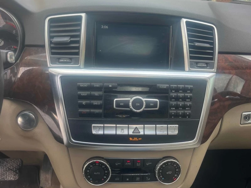 Mercedes-Benz ML 350 * BlueTEC * CARFAX * БЕЗ ПЪРВОНАЧАЛНА ВНОСКА, снимка 9 - Автомобили и джипове - 52940530