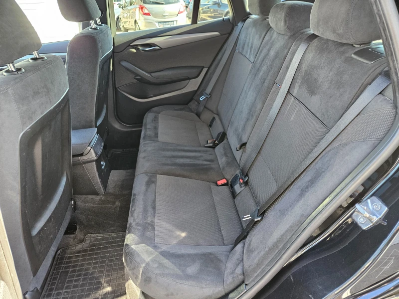 BMW X1 2.0D/4X4/M-PAKET/ACC/БЛУТУТ/NAVI/EURO 5А/ТОП, снимка 16 - Автомобили и джипове - 53109307