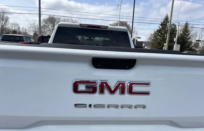 Gmc Sierra 5.3L V8* CARFAX* ДВА КЛЮЧА, снимка 10 - Автомобили и джипове - 54077713