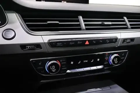 Audi Q7 TECHNIK S LINE / CARFAX, снимка 12 - Автомобили и джипове - 55166368