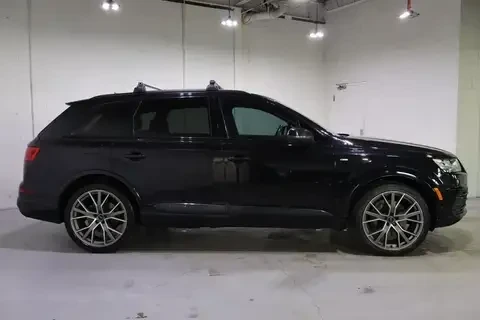 Audi Q7 TECHNIK S LINE / CARFAX, снимка 4 - Автомобили и джипове - 55166368