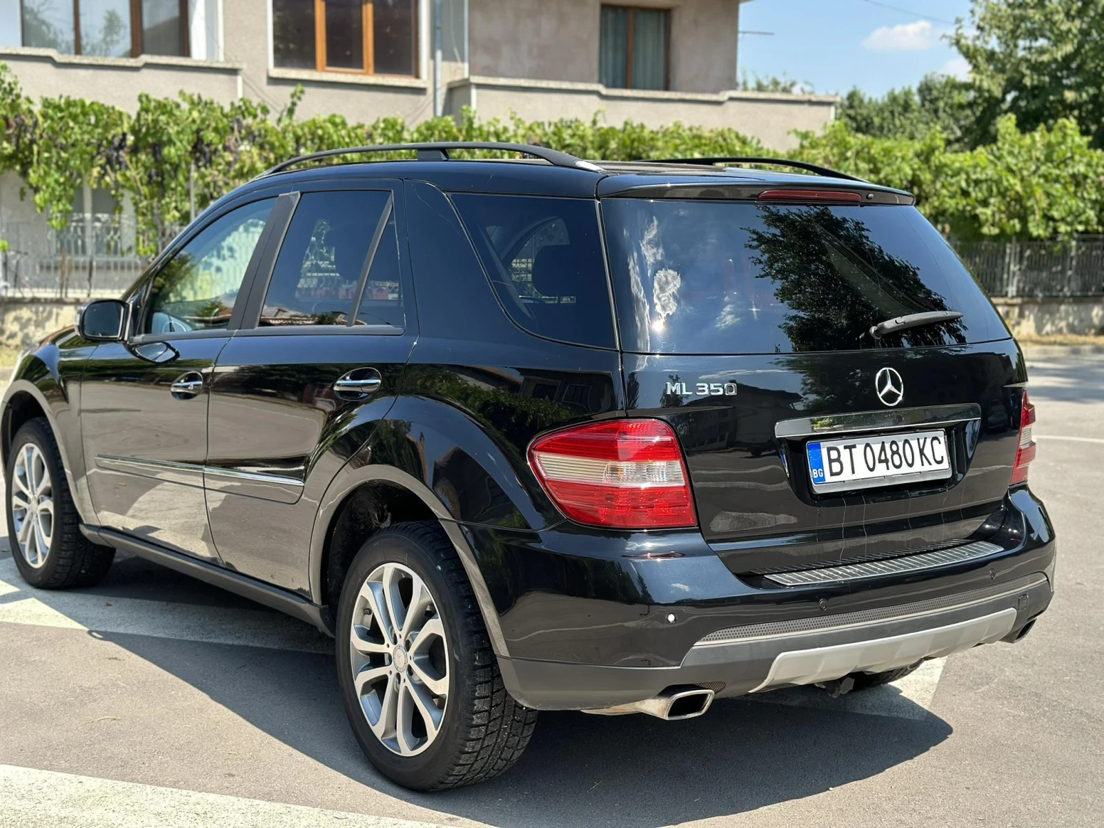 Mercedes-Benz ML 350  - изображение 3