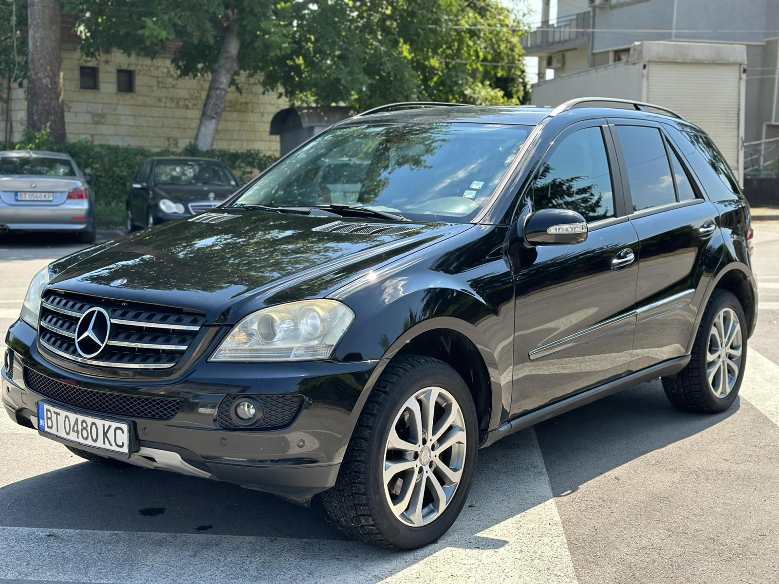 Mercedes-Benz ML 350  - изображение 2