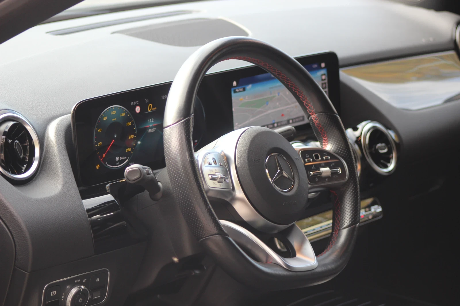 Mercedes-Benz GLA MERCEDES BENZ GLA 2.0 TDI AMG - изображение 7
