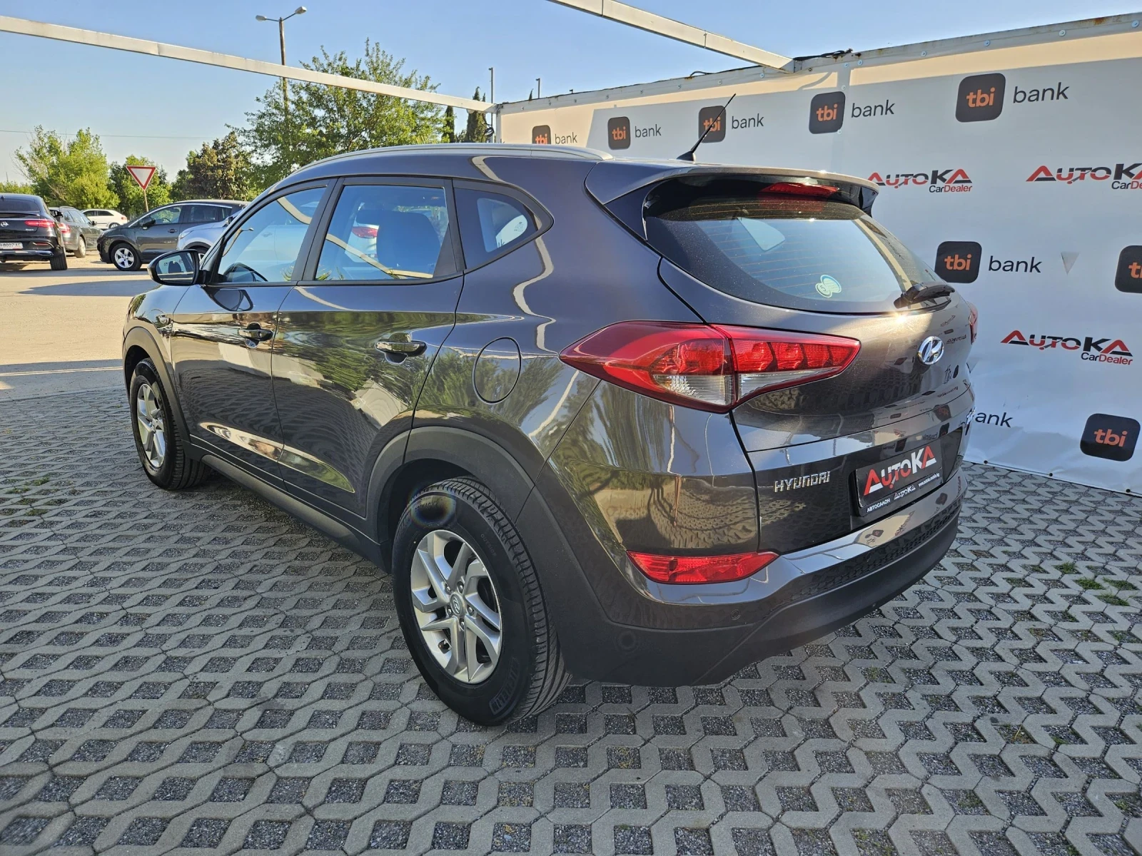 Hyundai Tucson 1.7CRDI-116kc= 149.000km= 6СКОРОСТИ= СЕРВИЗНА ИСТО - изображение 5