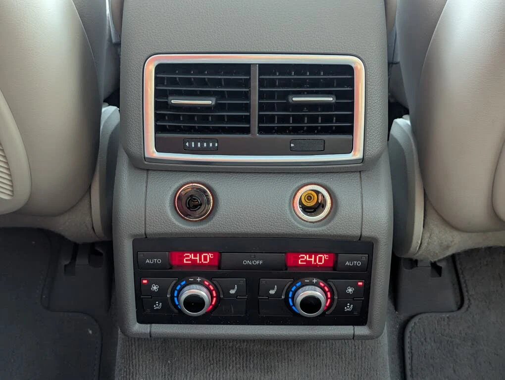 Audi Q7 *  *    *   *  | Mobile.bg   12