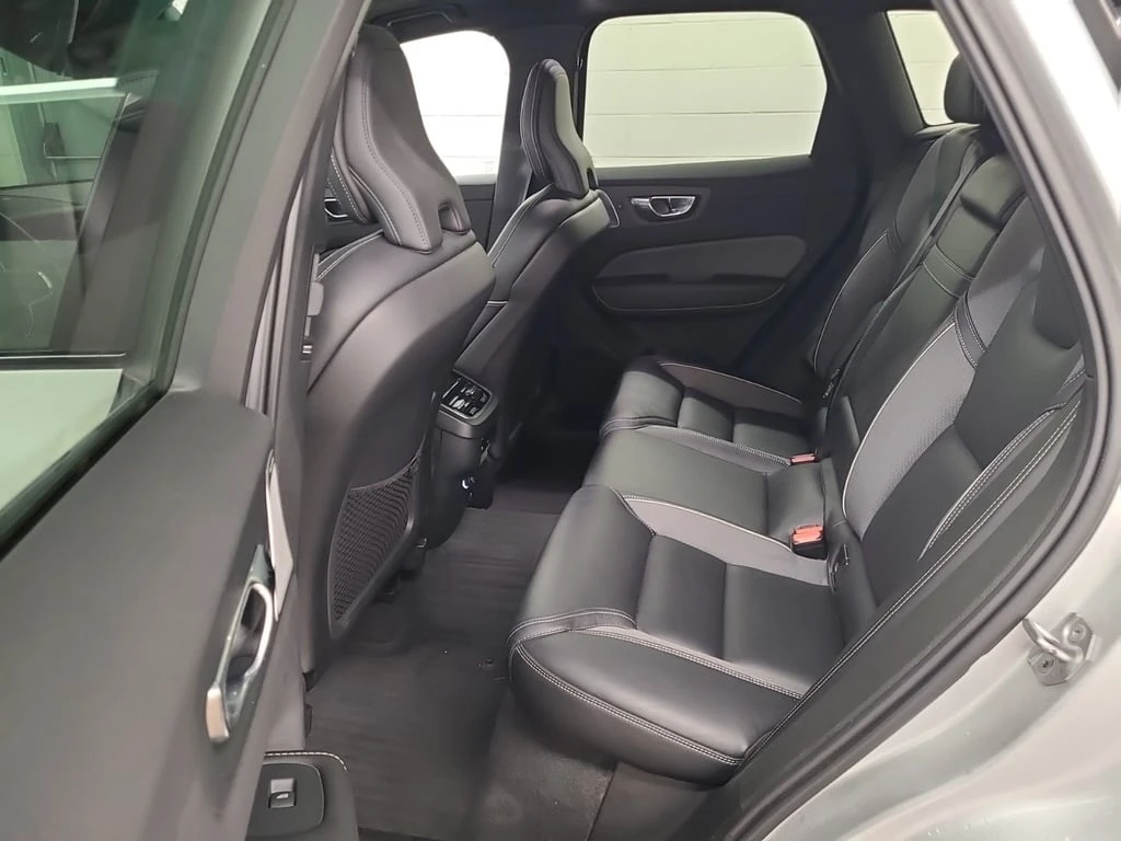 Volvo XC60 * R DESIGN * CARFAX *  | Mobile.bg   13