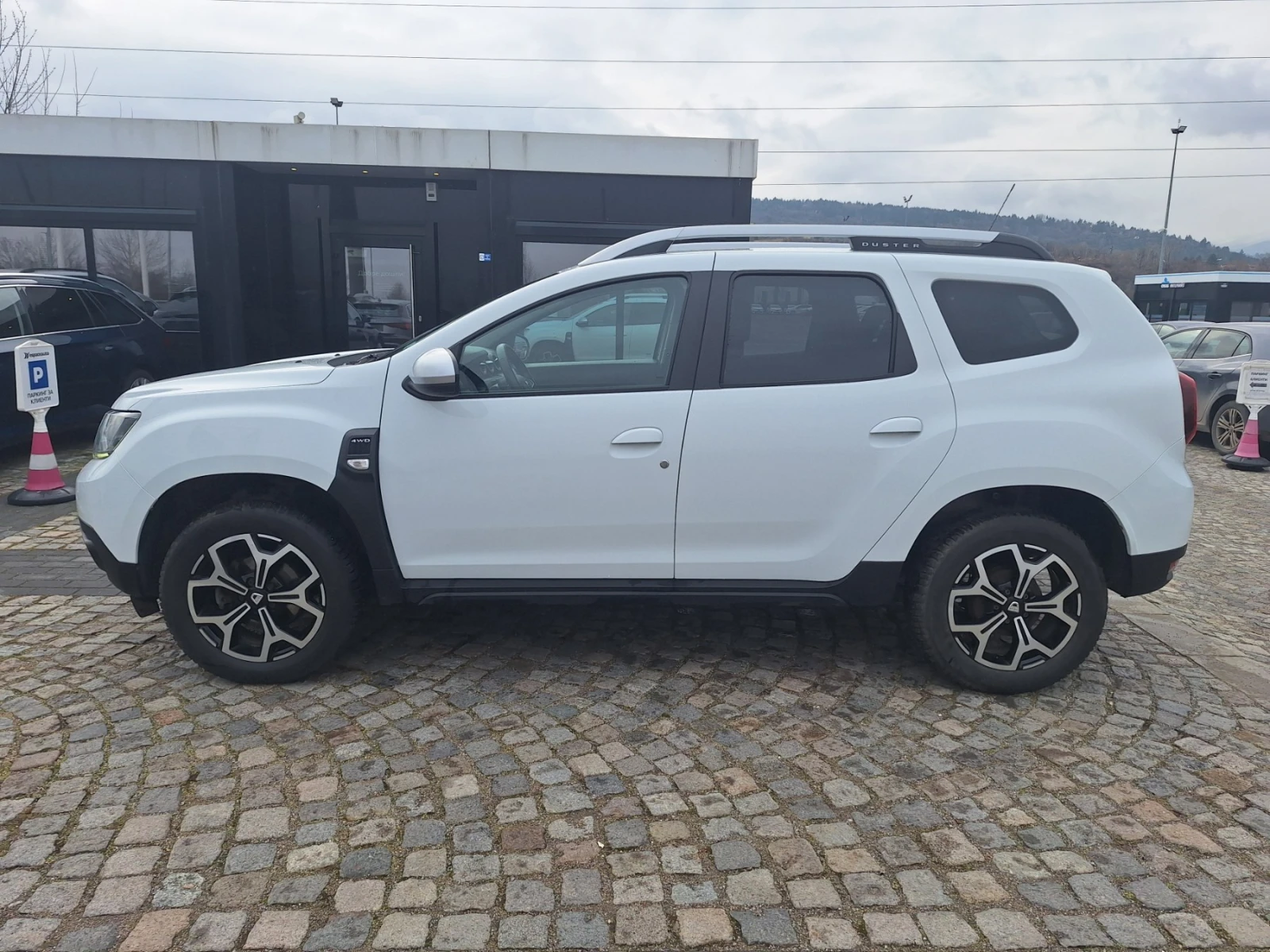 Dacia Duster 1.3TCe 150к.с. 4X4 - изображение 7