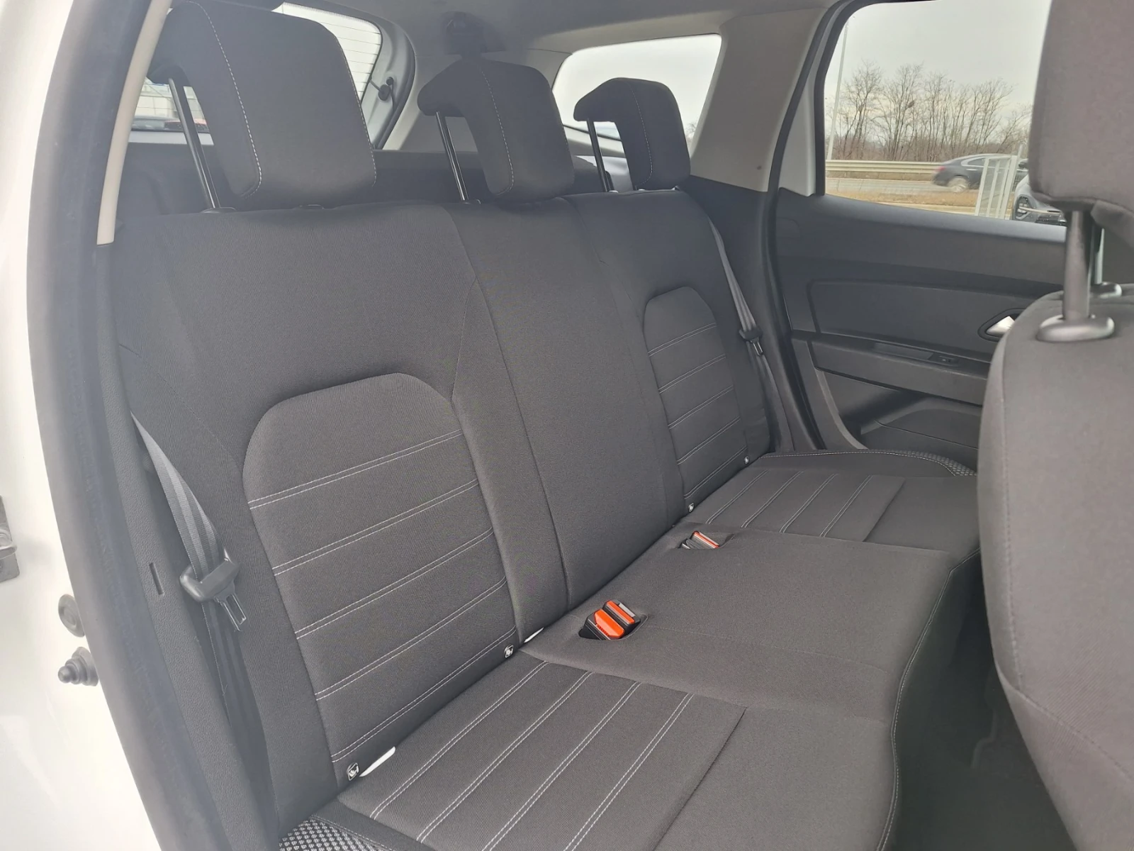 Dacia Duster 1.3TCe 150�.�. 4X4 | Mobile.bg � ����������� 15