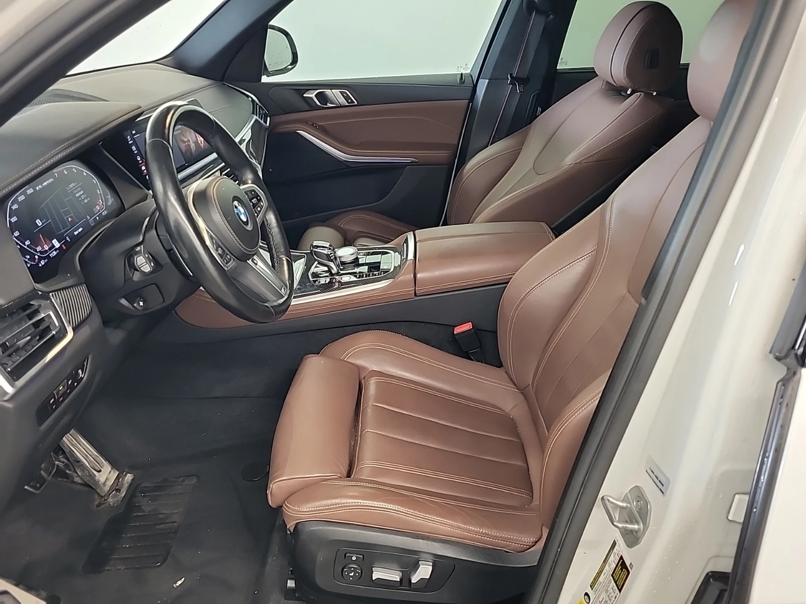 BMW X5  M50i Sports - изображение 9