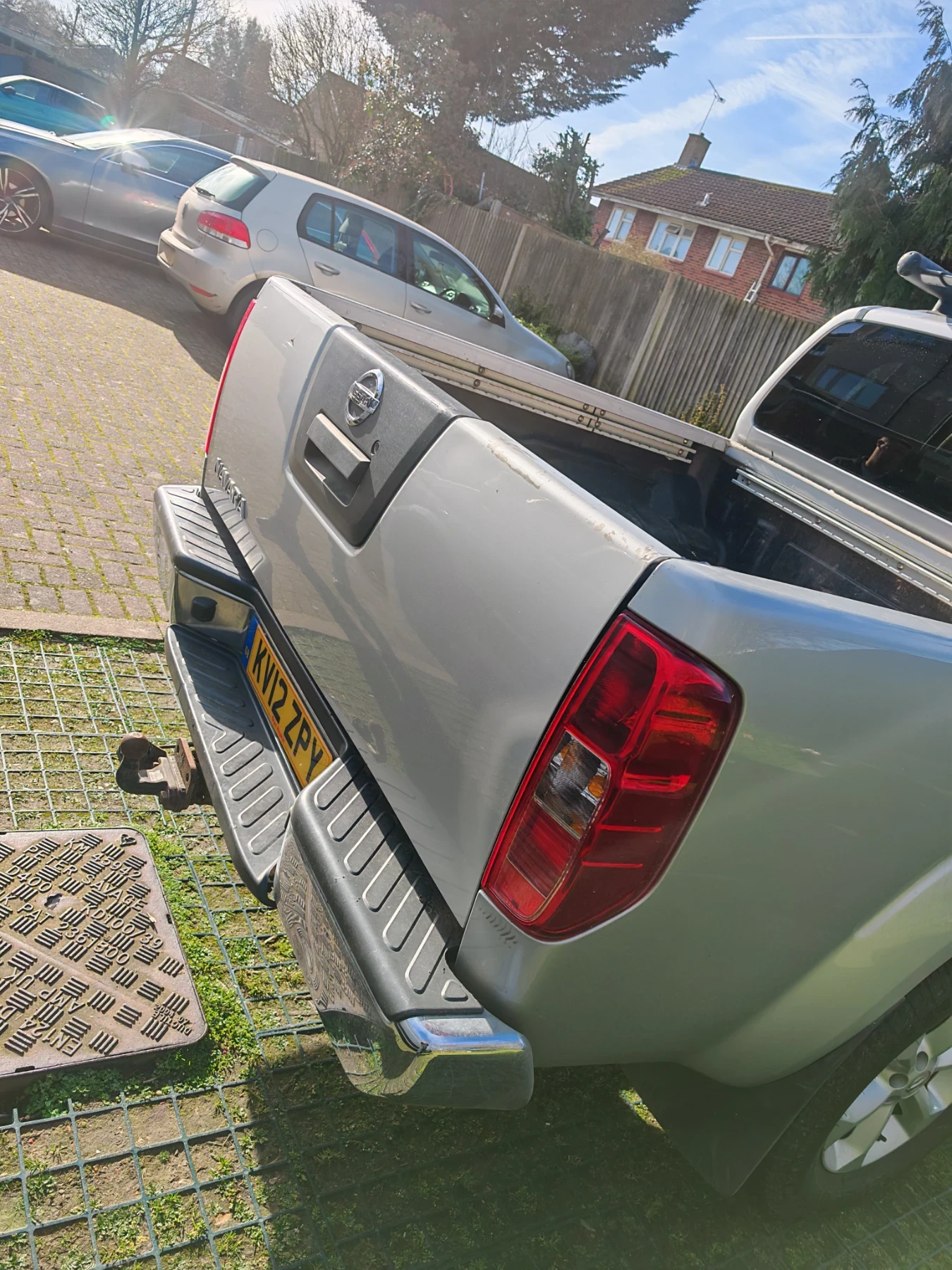 Nissan Navara 2.5 dci automatic , снимка 6 - Автомобили и джипове - 53836303