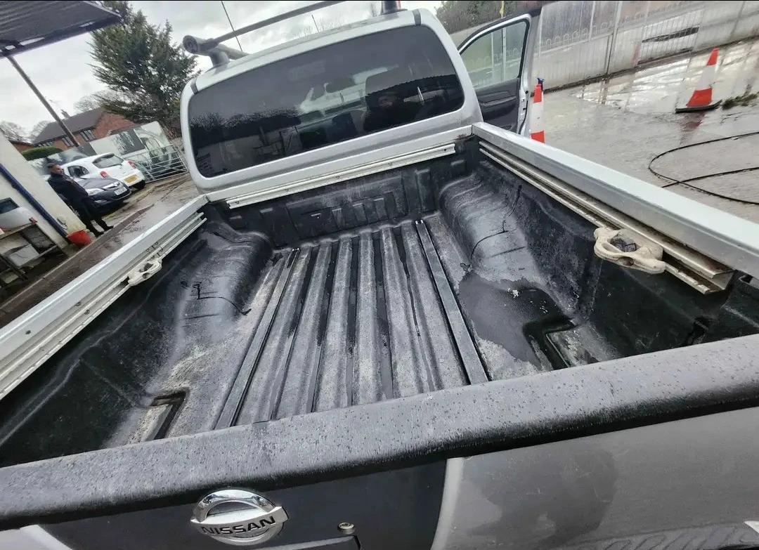 Nissan Navara 2.5 dci automatic , снимка 11 - Автомобили и джипове - 53836303