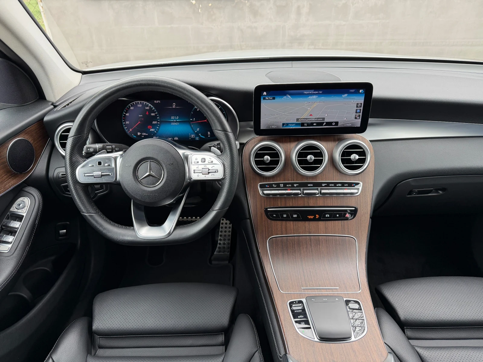 Mercedes-Benz GLC 220 D 4Matic Amg Line Facelift, снимка 10 - Автомобили и джипове - 54040948