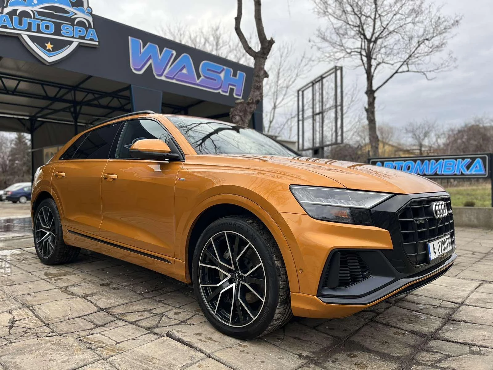 Audi Q8 55 TFSI S-line Black , снимка 5 - Автомобили и джипове - 54861978