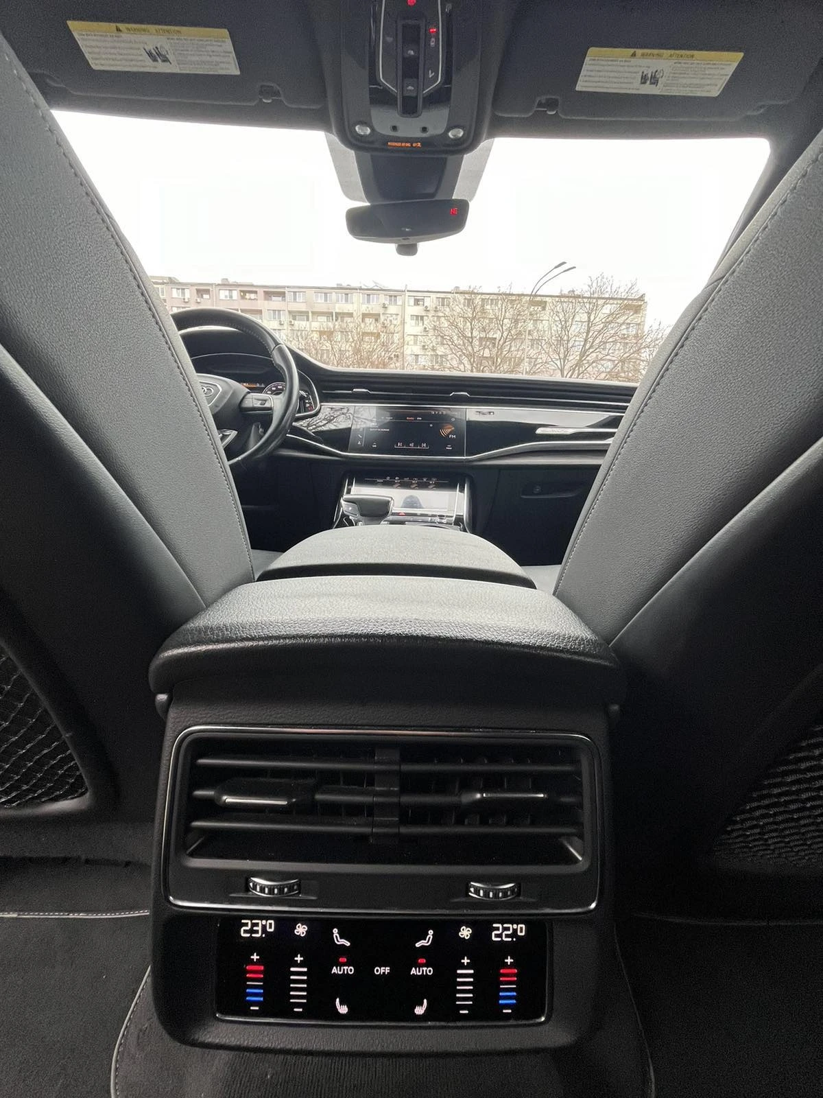 Audi Q8 55 TFSI S-line Black , снимка 7 - Автомобили и джипове - 54861978