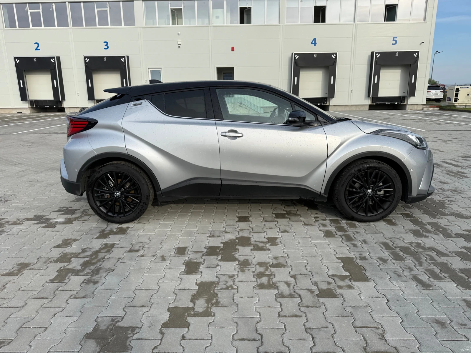 Toyota C-HR iCore, снимка 3 - Автомобили и джипове - 55367828