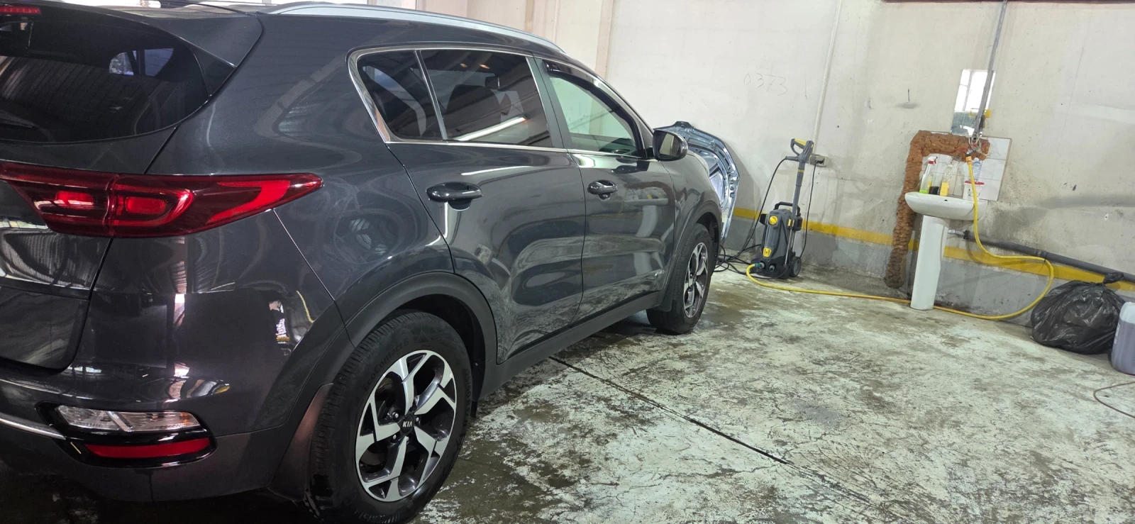 Kia Sportage Kia Sportage 1.6 177k.c. AWD   , снимка 6 - Автомобили и джипове - 55562974
