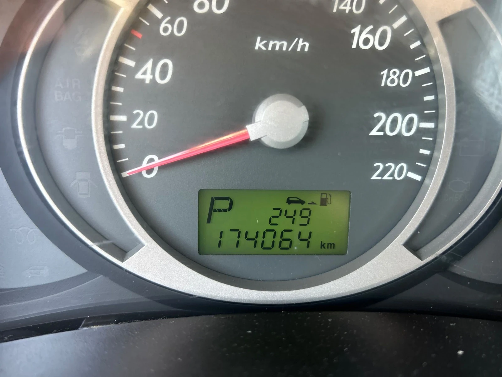 Hyundai Tucson Avtomatik 4x4 , снимка 10 - Автомобили и джипове - 56011025