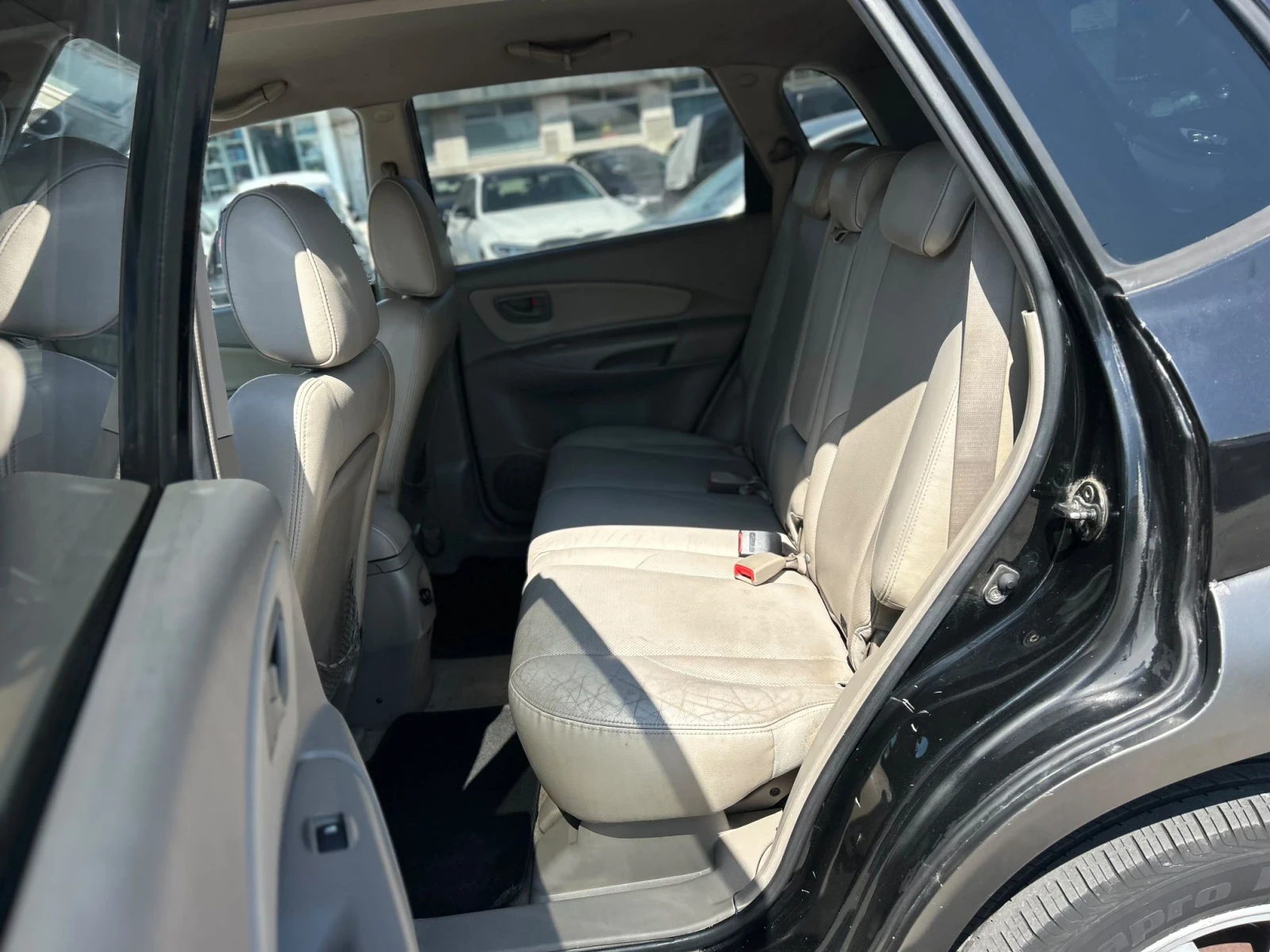 Hyundai Tucson Avtomatik 4x4 , снимка 15 - Автомобили и джипове - 56011025