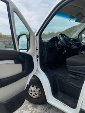 Peugeot Boxer 2.0 BlueHDI, снимка 9