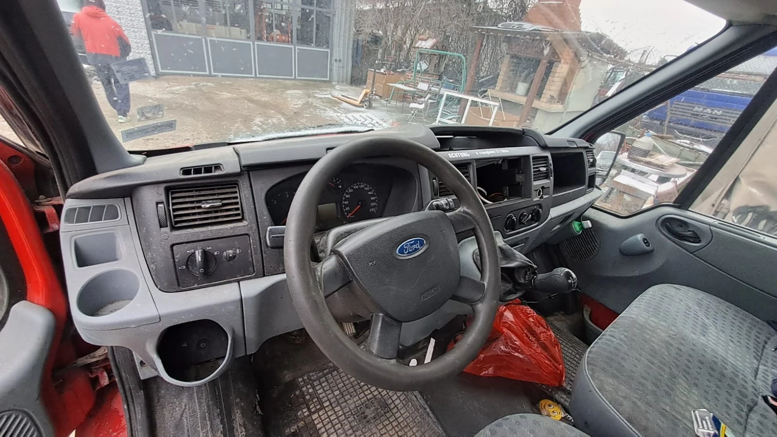 Ford Transit | Mobile.bg � ����������� 4