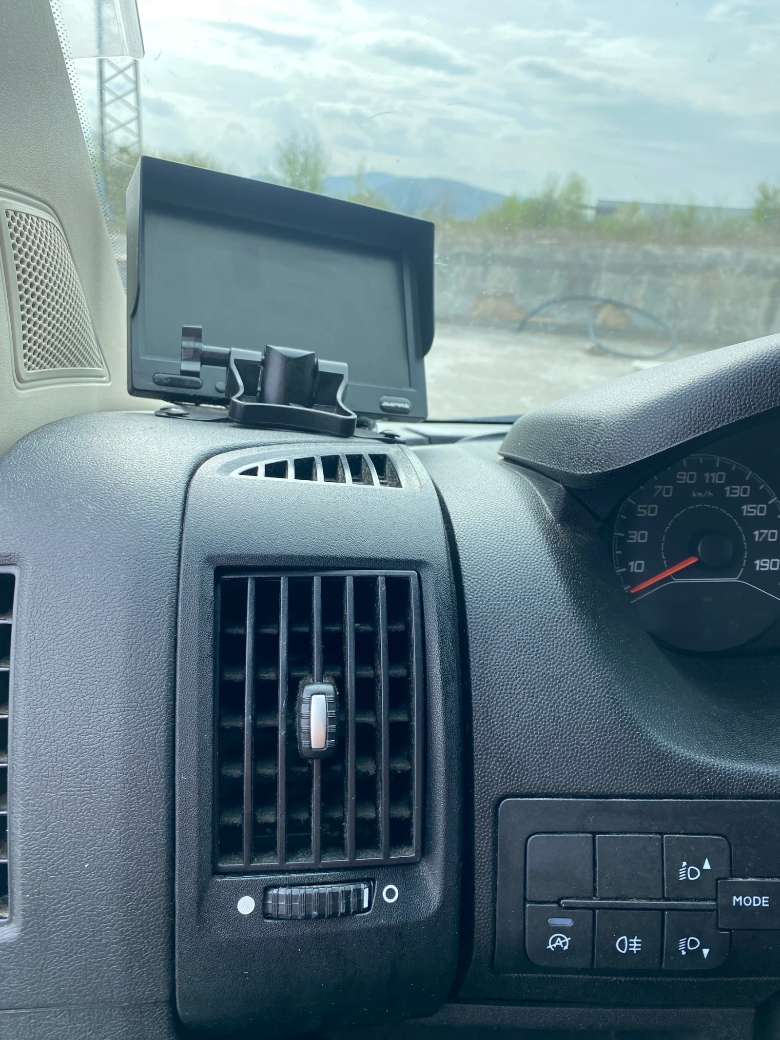 Peugeot Boxer 2.0 BlueHDI, снимка 12 - Бусове и автобуси - 54633299