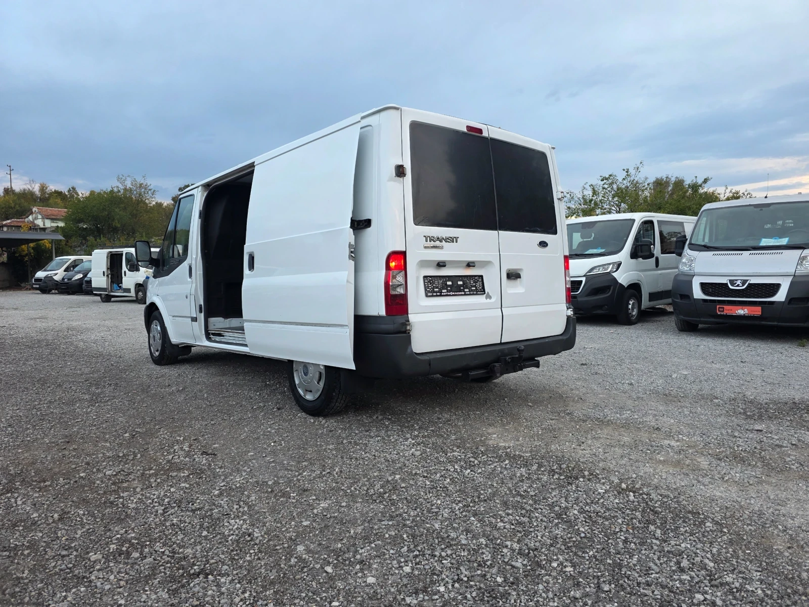 Ford Transit 2.2tdci 6 �������� �������� | Mobile.bg � ����������� 12