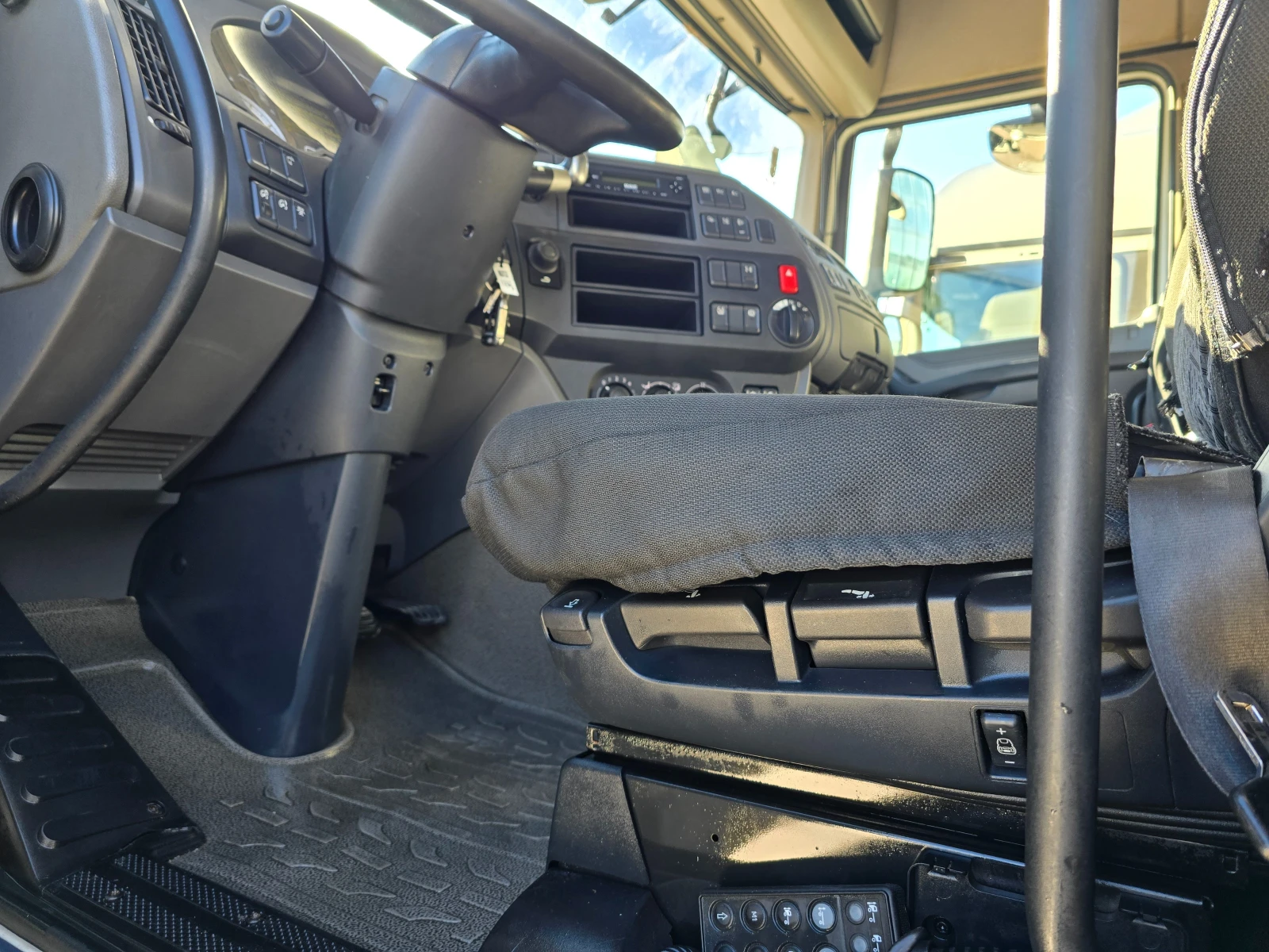 Daf XF 105 FT 460 - изображение 5