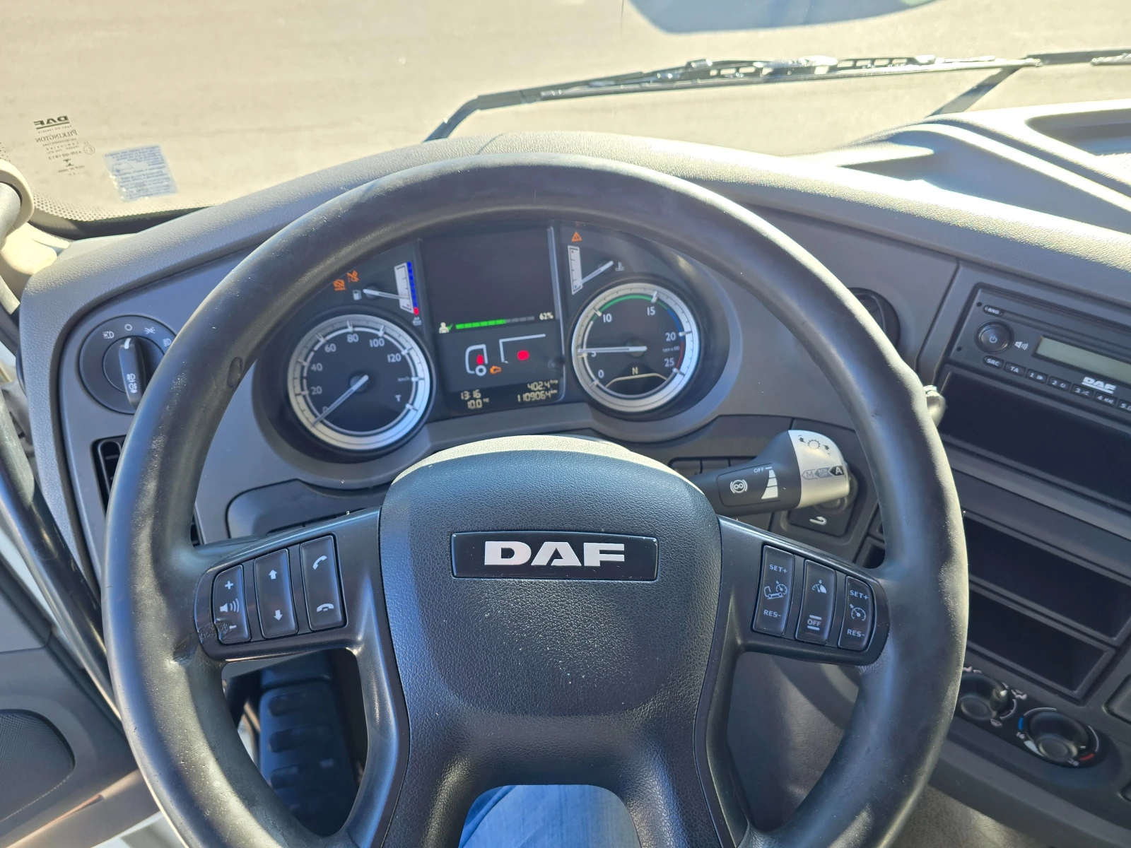 Daf XF 105 FT 460 - изображение 10