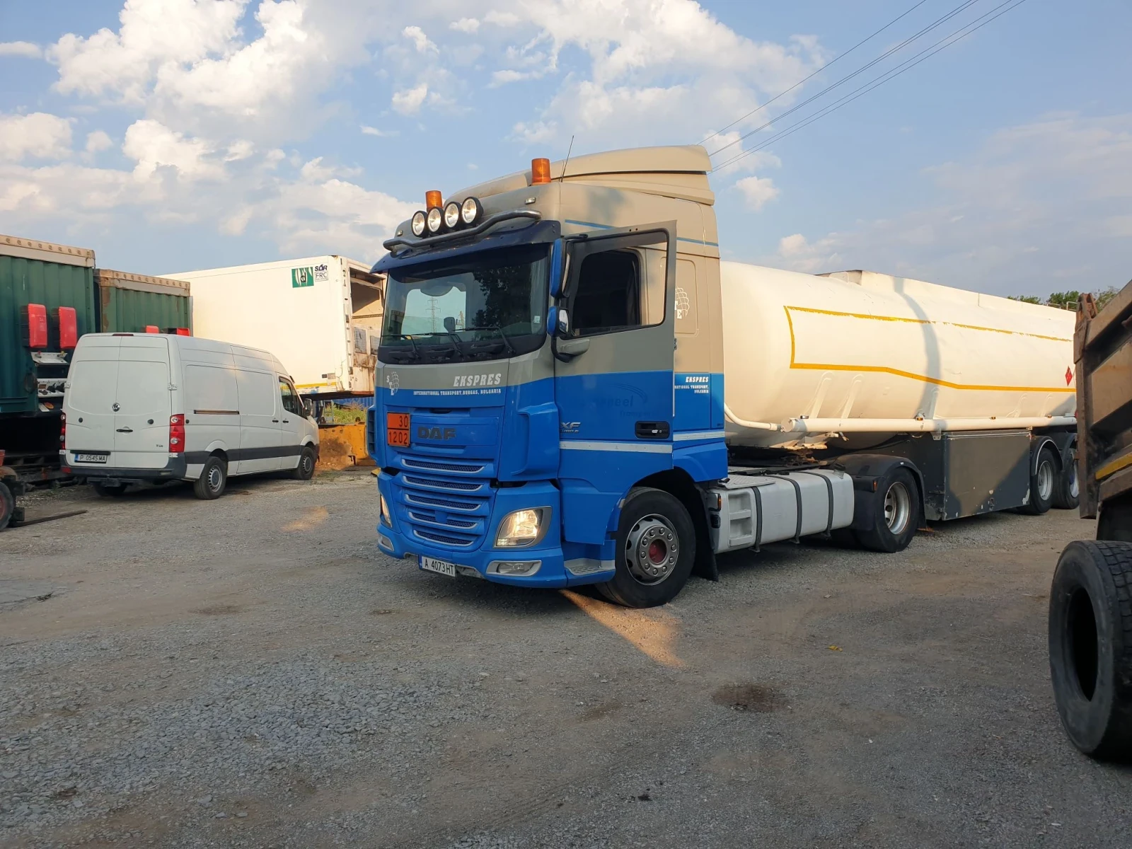 Daf XF АДР , снимка 3 - Камиони - 56343178