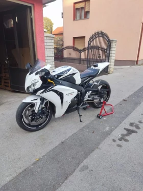 Honda Cbr 1000 RR | Mobile.bg    7