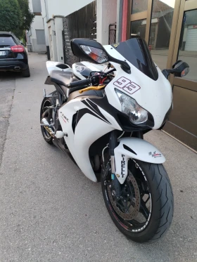 Honda Cbr 1000 RR | Mobile.bg    3