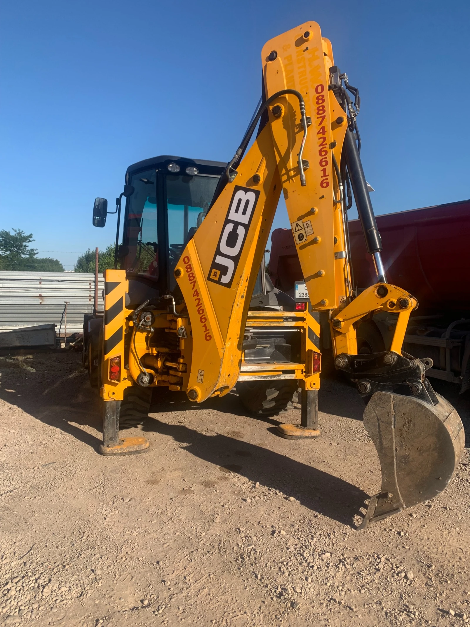 Багер JCB 3CX ЕCO 14HFWA, снимка 2 - Индустриална техника - 55103896