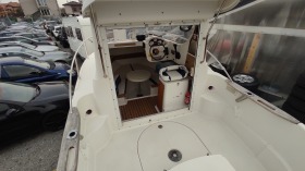 Моторна яхта Quicksilver 540 PILOTHOUSE, снимка 12 - Воден транспорт - 44845031