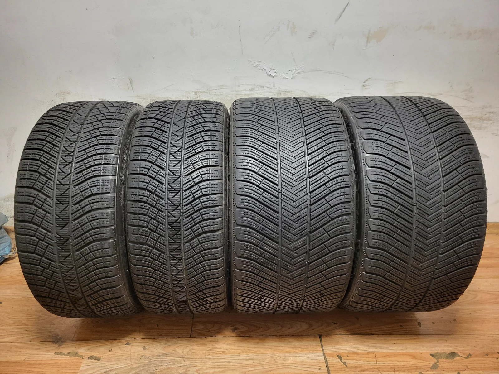  295/30R20 | Mobile.bg   1