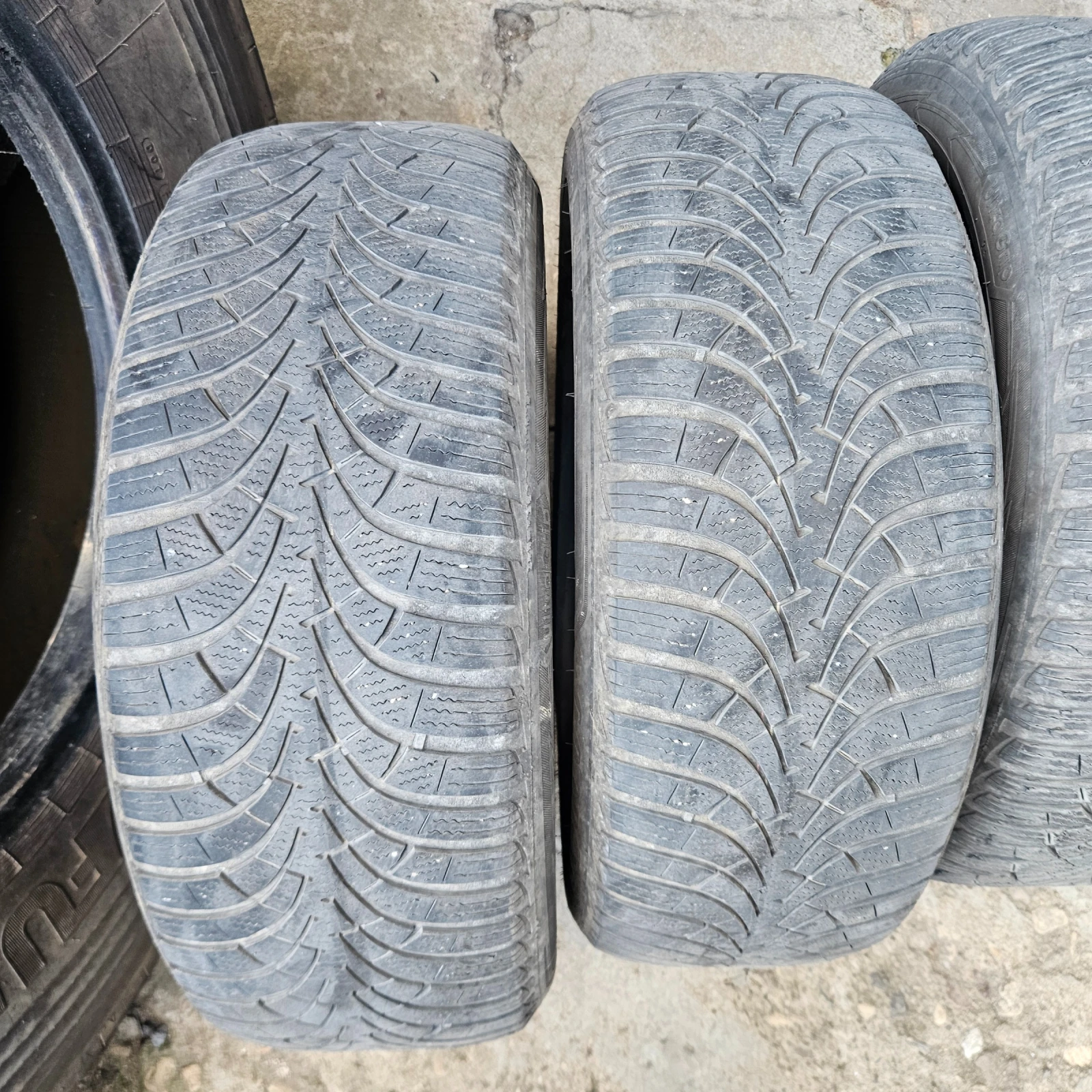 Гуми Всесезонни 205/55R16, снимка 3 - Гуми и джанти - 54785490