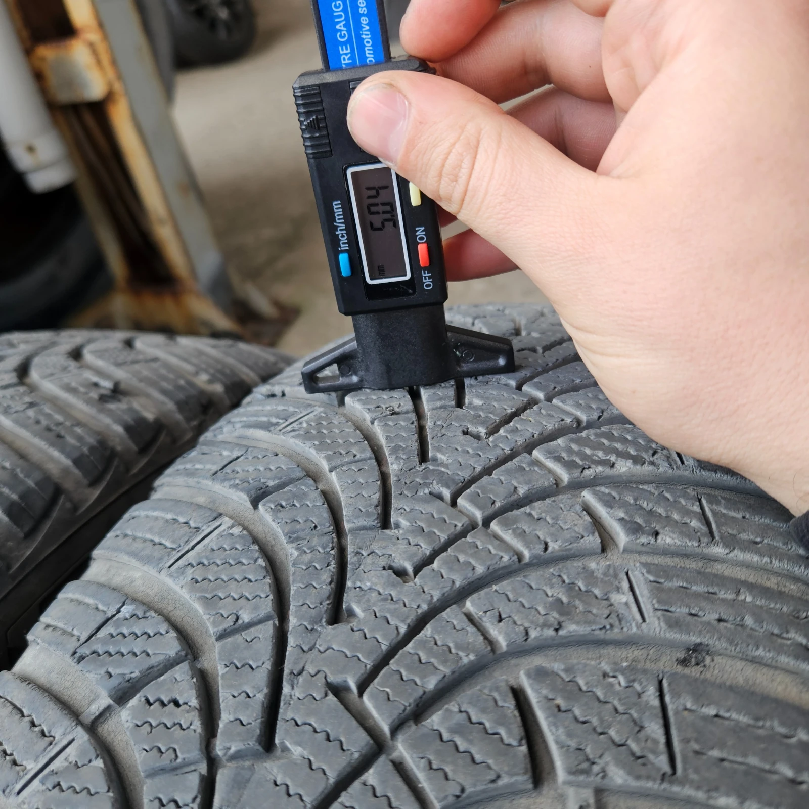 Гуми Всесезонни 205/55R16, снимка 6 - Гуми и джанти - 54785490