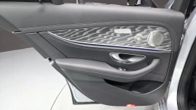 Mercedes-Benz E 350 4MATIC AMG LINE * КРАЙНА ЦЕНА* FULL, снимка 16