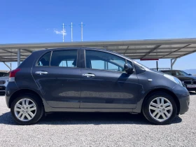 Toyota Yaris 1.0i Benzin, снимка 8