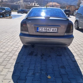 Skoda Octavia 1.8 T, снимка 1