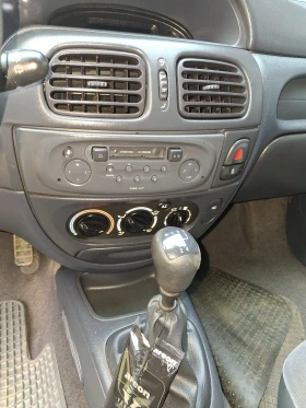 Renault Megane, снимка 8